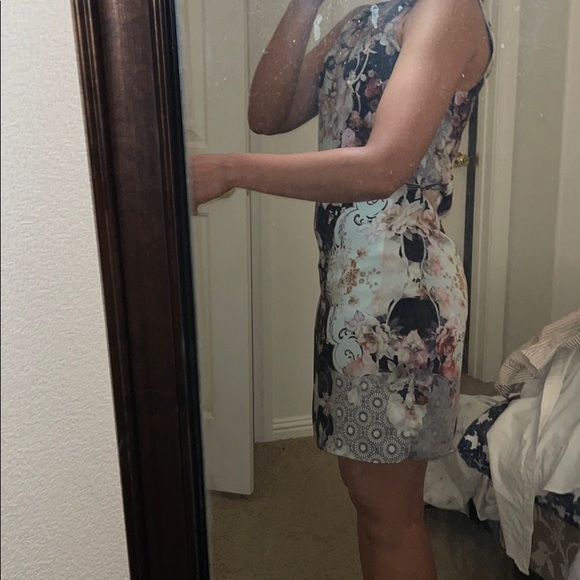 SOLD - Picture 5 of 9